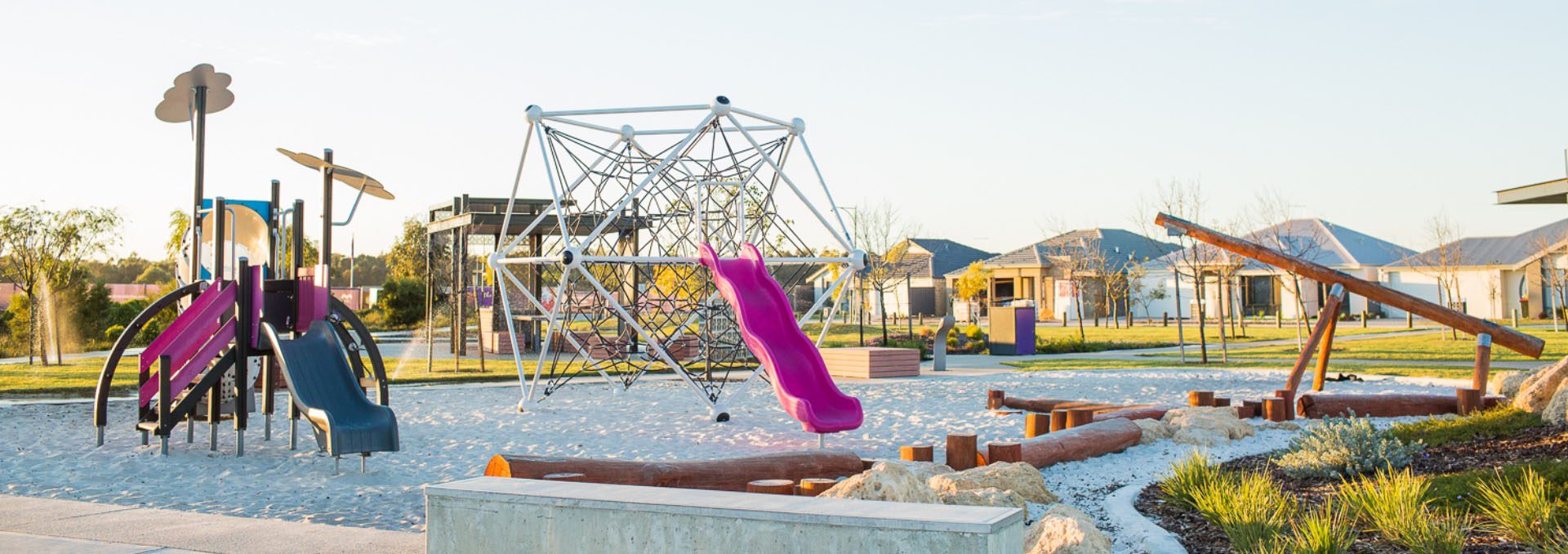 Visiting Baldivis, you have to visit Pump Park. This is a super fun park to take your kids, with fun bright colours and exciting activities. We have house and land packages within this suburb if you are looking to build.